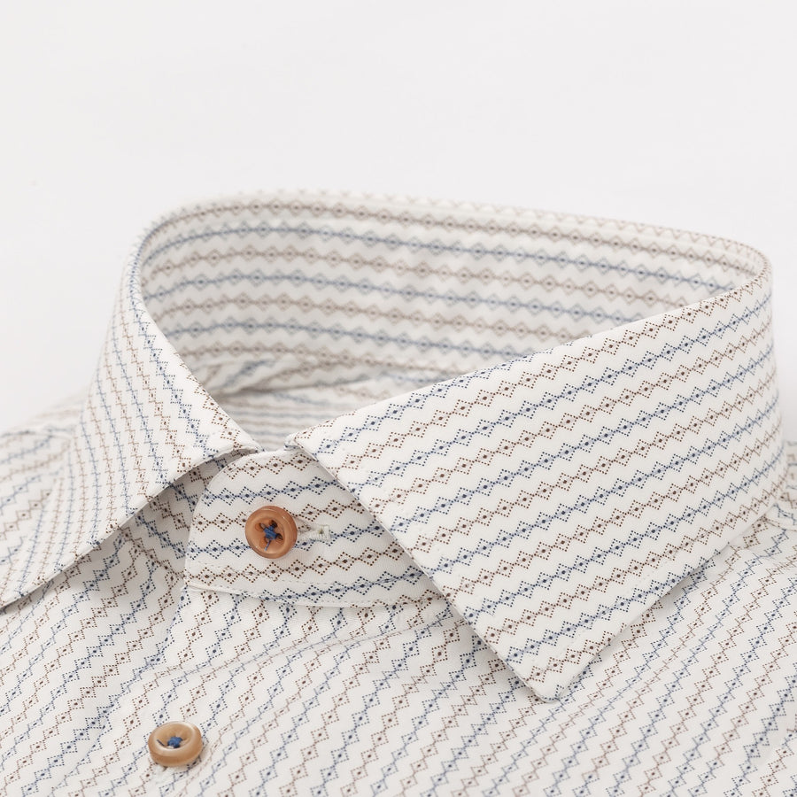 Hemd Modell „Matt“, Baumwollhemd in Farbe blau-braun gemustert und braunen Knöpfen